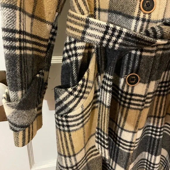 Vintage 1970’s Plaid Wool Coat - Picture 5 of 14